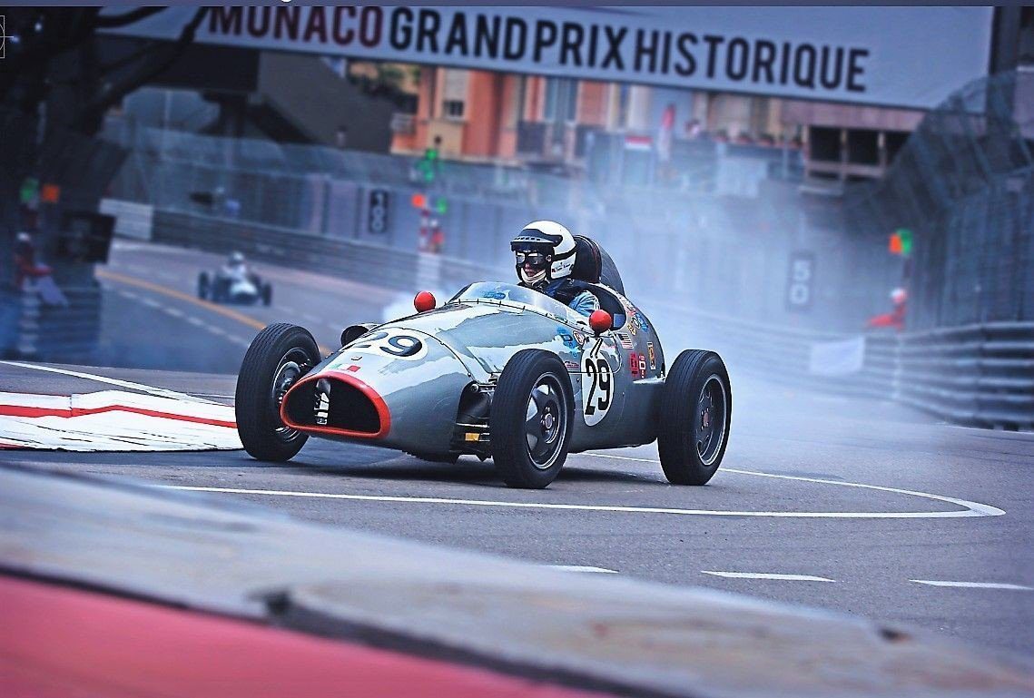 02.Calendrier_Glasurit_2017_Janvier