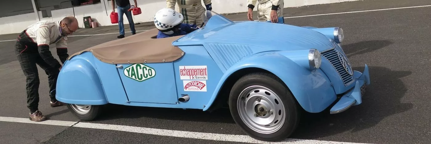 La 2CV Barbot à Monthlery