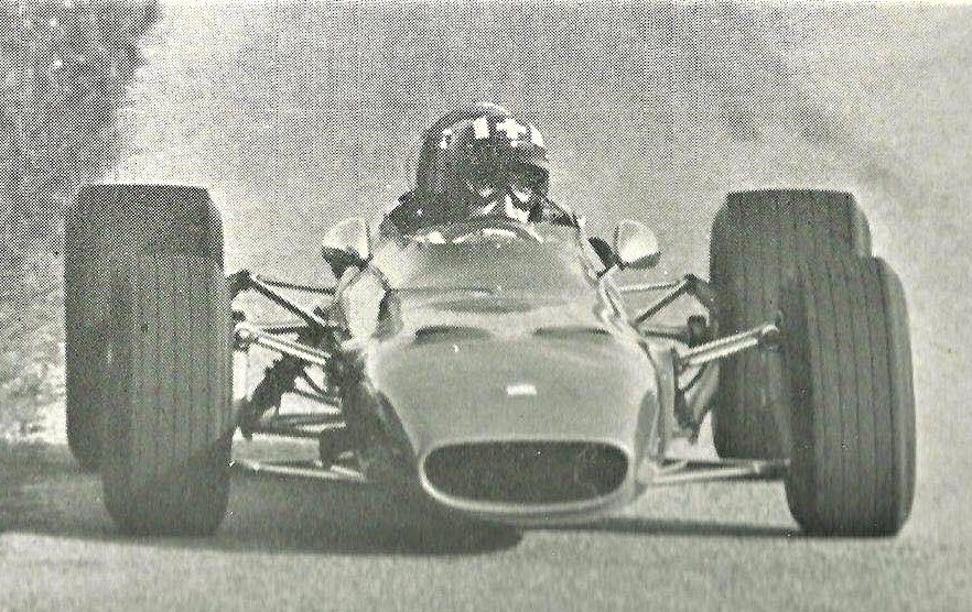 Hommage à Albert Uderzo - Jo Siffert