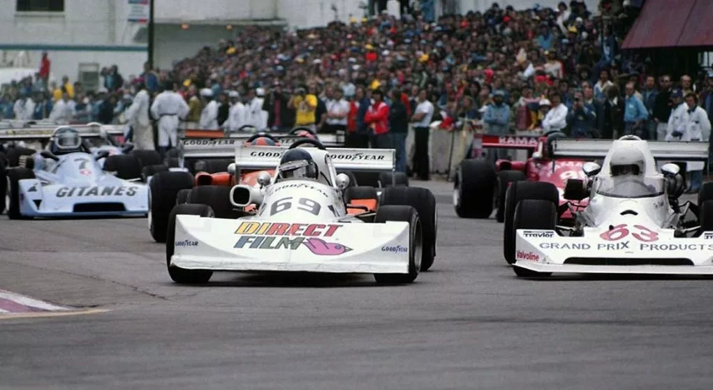 Gilles Villeneuve – Le brelan maître de 1976