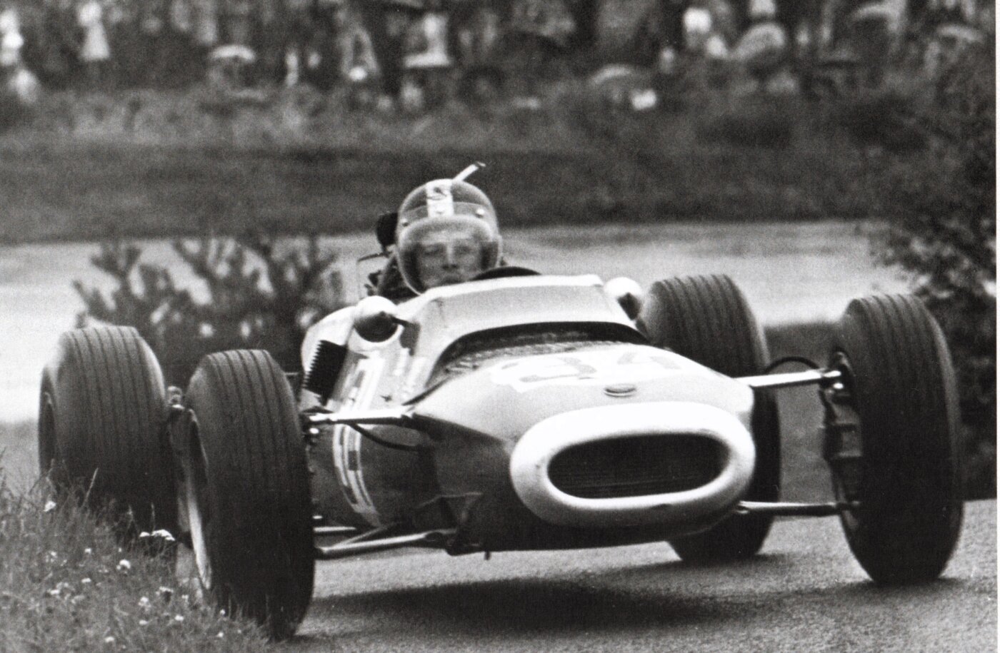 ELF : Gérard Crombac, l&rsquo;homme qui tombe à pic ! – 2